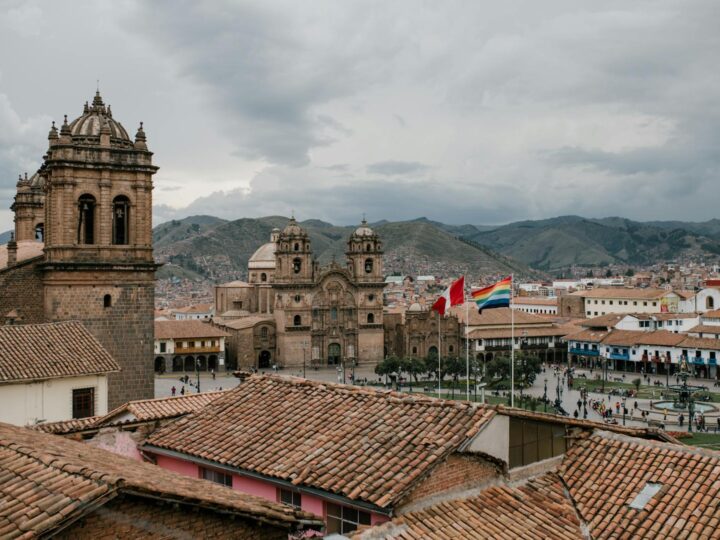 Plaza Despus de la Iglesia